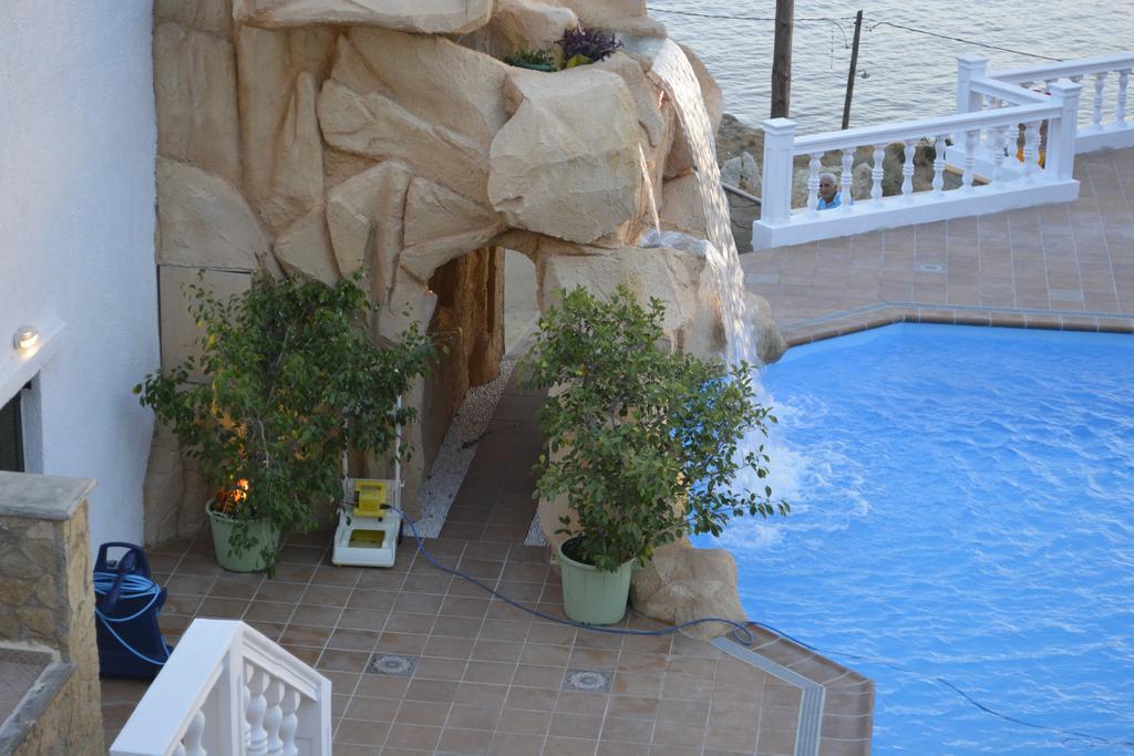View Aparthotel 3*