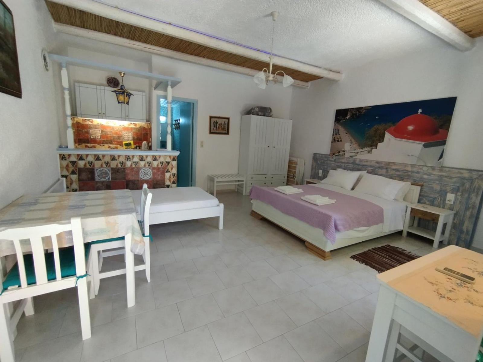 View Aparthotel Foinikion
