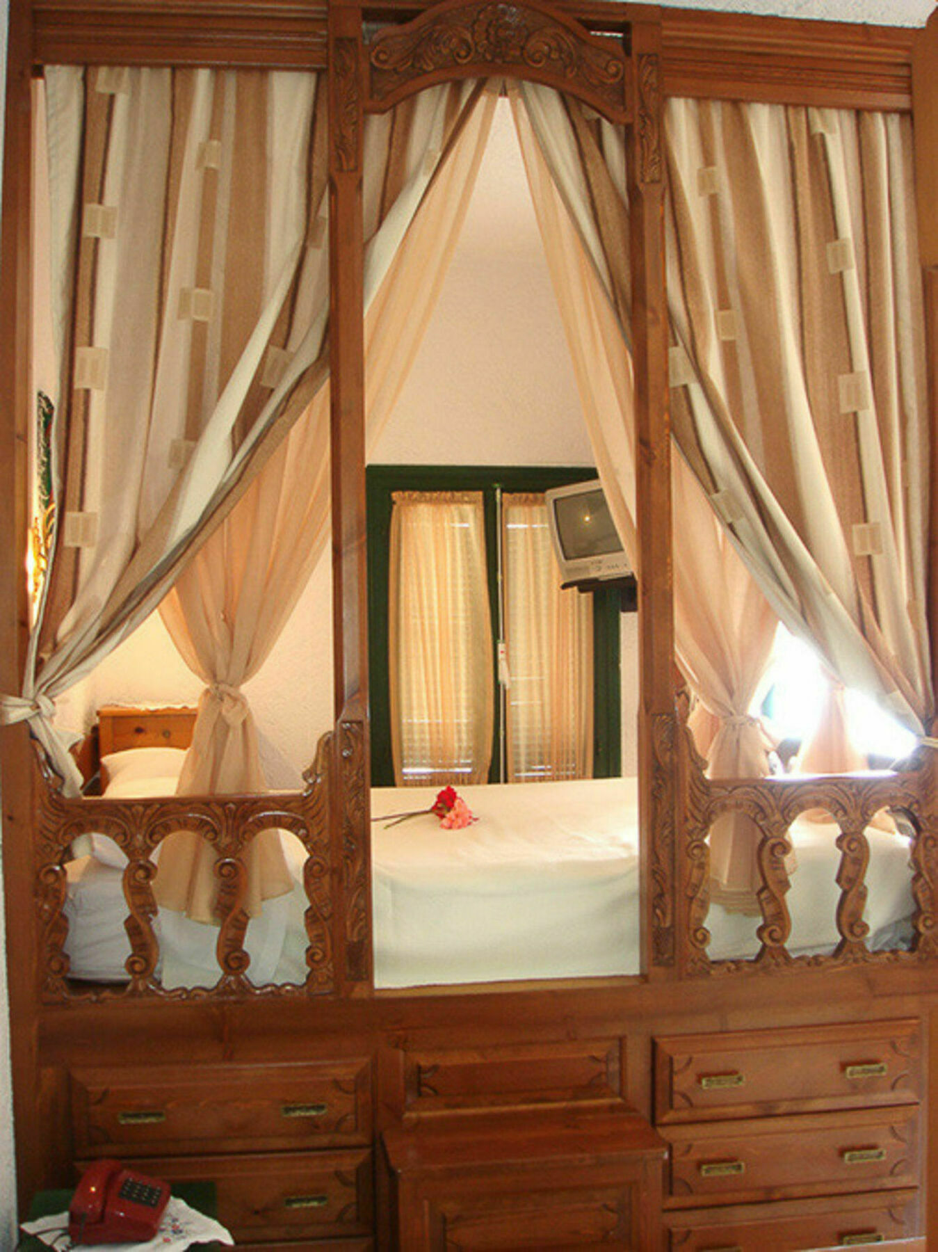 View 3*